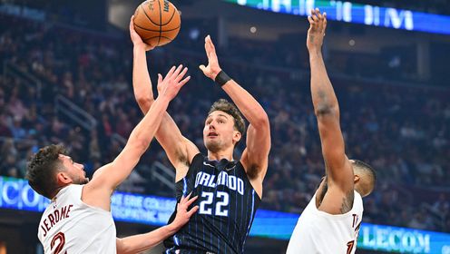 班凯罗24+11+7 米切尔23分&连失关键球 魔术终结骑士16连胜